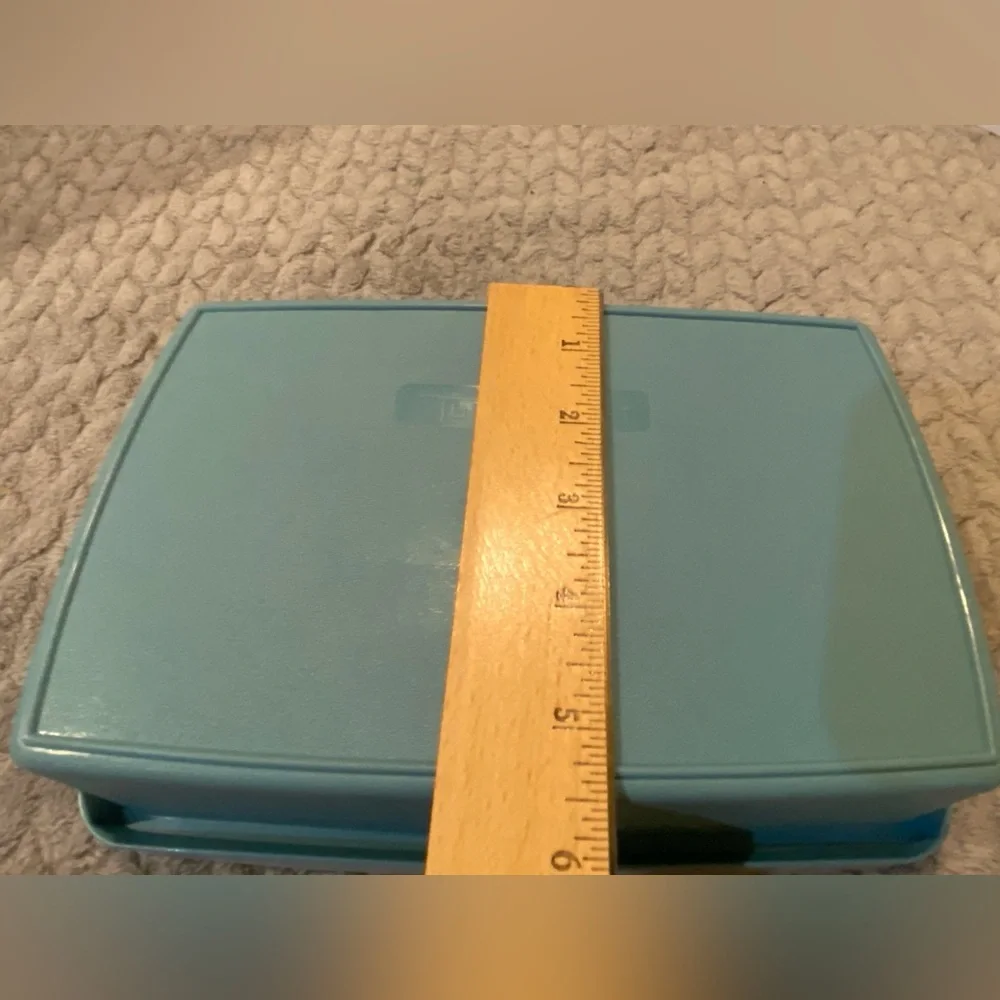 Vintage Tupperware sewing box 7 in all boxes 3 comes out and good snap on Lid
